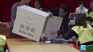 Hong Kong : victoire écrasante des pro-démocratie aux élections locales