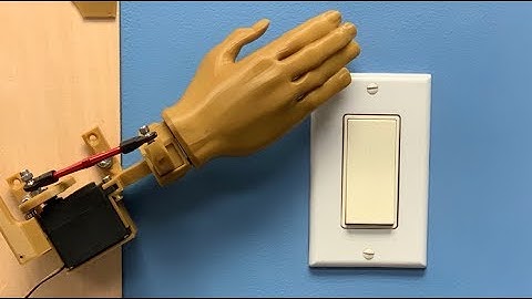 Contactless: Raspberry PI activated Robotic arm On/Off light switch