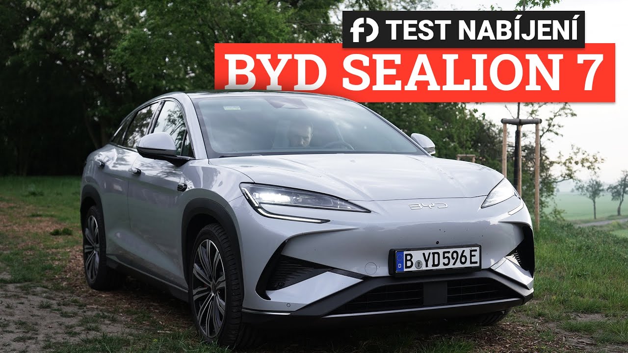 Za jak dlouho nabijeme 100 kWh do baterie BYD Sealion 7?