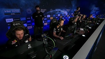 AMANEK IQ 300 FAKE PLAY CLUTCH 1v2 / vs NIP