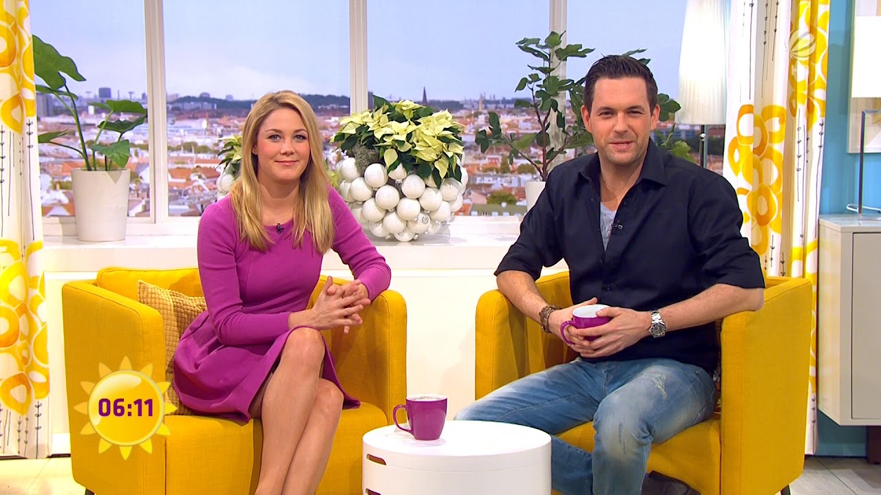 Alina Merkau & Vanessa Blumhagen Sat.1 FFS 08.12.2014