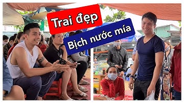Trai đẹp xếp hàng mua bánh tráng diva Cát Thy Đầu giờ