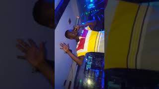 Nickmill Life Performance Of Echong Chi Echong At Jamrock Snack Bar Buea.