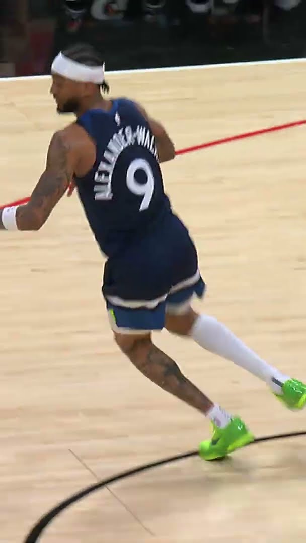 Anthony Edwards GO-AHEAD THREE!
