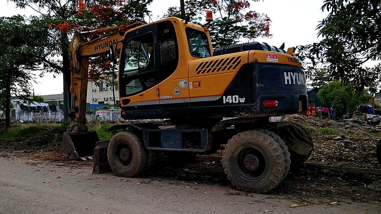Экскаватор hyundai 140w
