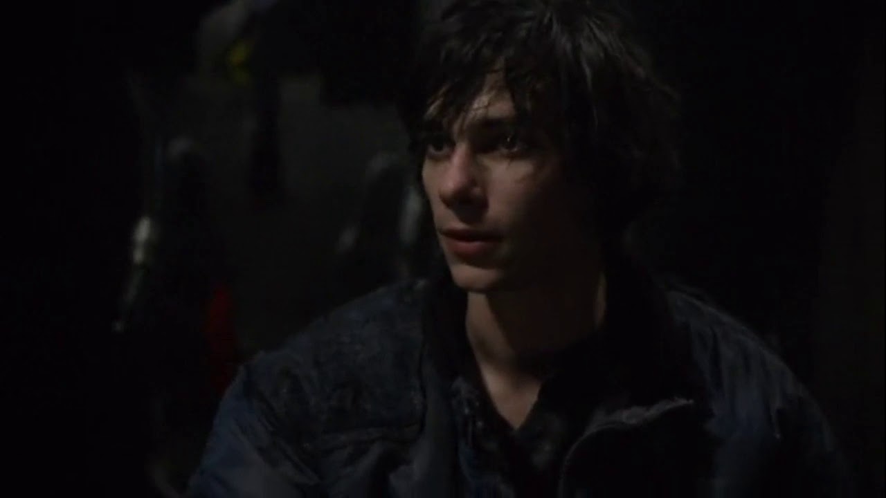 The 100 Season 1 Murphy Epic Fail - YouTube