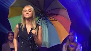 Oliwia Łukomska "Parasolowa pogoda"