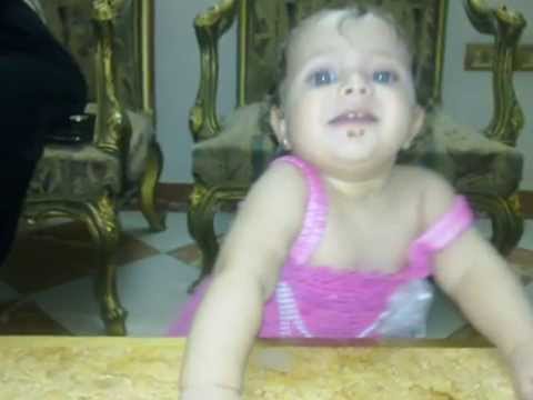 مايتحكيش عليها 