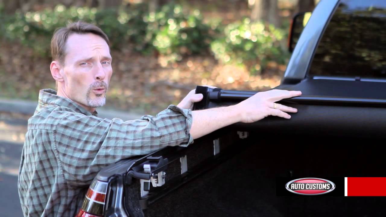 Gator Sr2 Roll Up Tonneau Cover Review Autocustoms Com Youtube