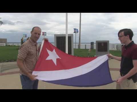 Video: Vlag die vlag: Word Nasionale Champs-truie gedevalueer?