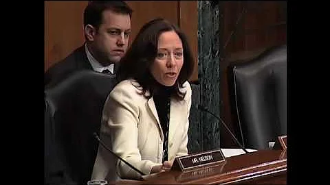 Senator Cantwell's Q&A with Treasury Secretary Tim...
