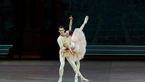 Концерт выпускников Московской государственной академии хореографии