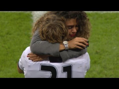Player's emotional proposal at Rugby World Cup game