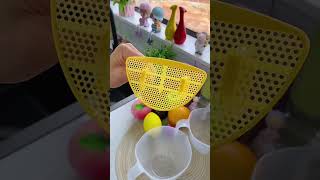 Filter measuring cup with scale, use it to make steamed eggs very smooth