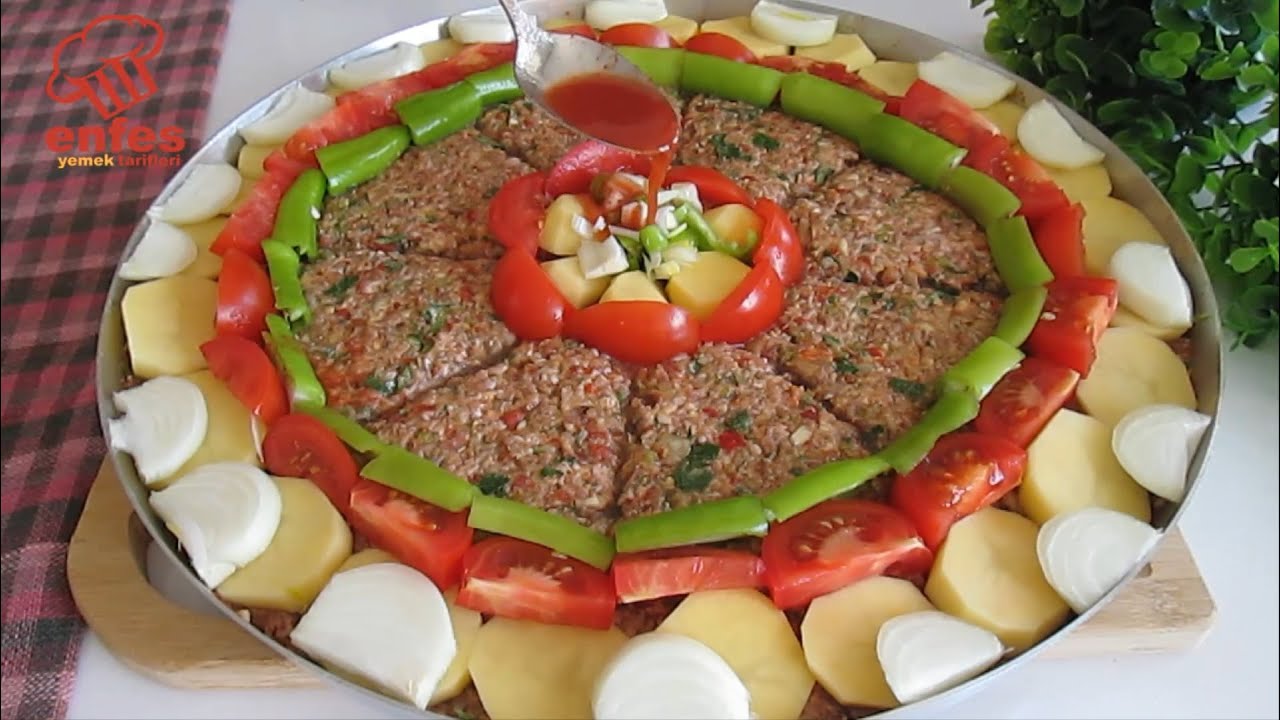 Вкусный и легкий рецепт шашлыка на подносе, который вы никогда раньше не готовили.