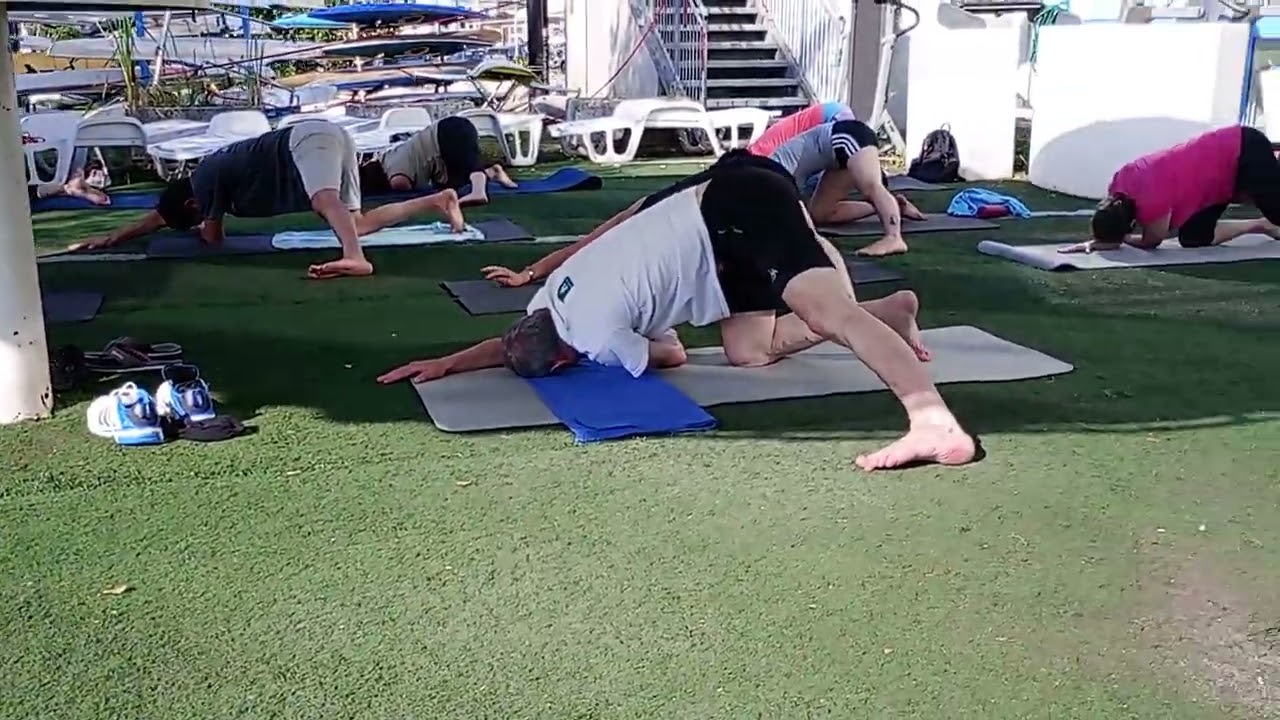 Yoga Flex... Palestra lake fitness Lovere by Simon e Anna
