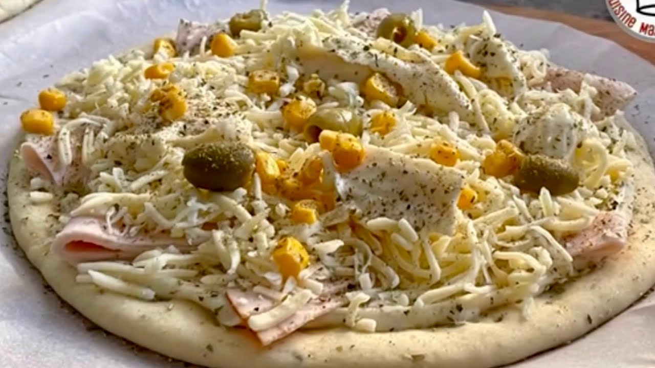 بيتزا بالصلصة البيضاء بتلات حشوات مختلفة مع سر نجاحها وسر طهيها متل المحترفين pizza sauce blanche 🍕