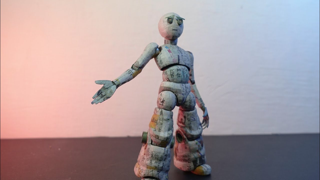 Просто тестовое видео | Фигурка РобоМи, сделанная вручную из папье-маше