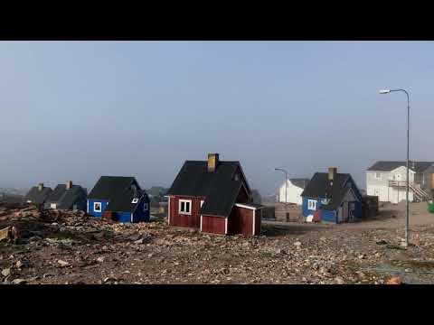 Videó: Hogyan Maradhatunk Grönland Legtávolabbi Szállodájában, Az Ittoqqortoormiit Panzióban