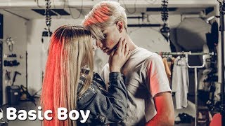 Miniatura del video "Pjay - Basic Boy ft. Mína (Official video)"