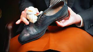 [ASMR] - Doing A Shoe Shine Properly