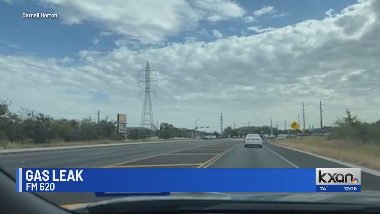 Gas leak shuts down part of FM 620, traffic redirected - YouTube