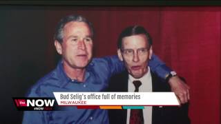 TODAY'S TMJ4' Elise Menaker ours Bud Selig's office