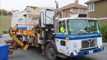 Concord Disposal Service- 2006 WXLL Labrie Cool Hand