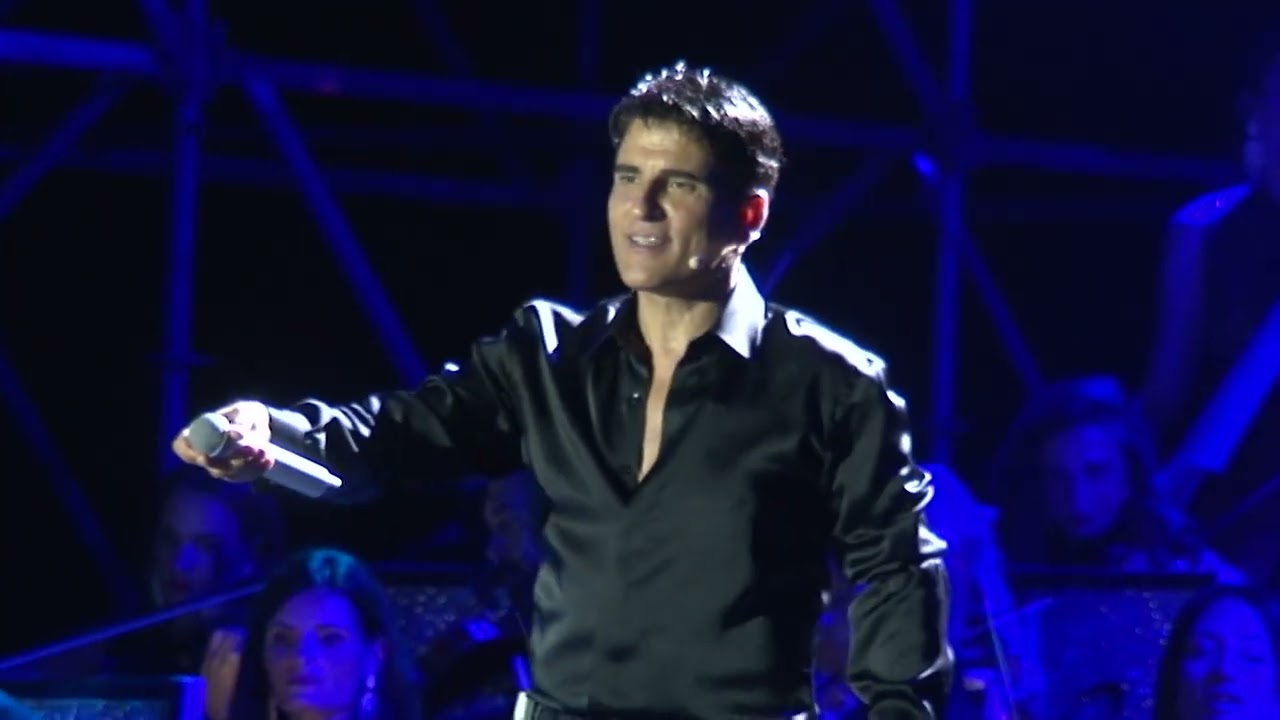 ROSSETTO E CAFFE SAL DA VINCI ALLA REGGIA DI PORTICI- LIVE TOUR UNIVERSAL