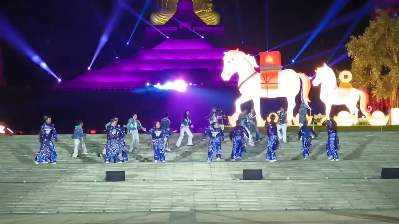 1150224菲律賓光明大學表演2