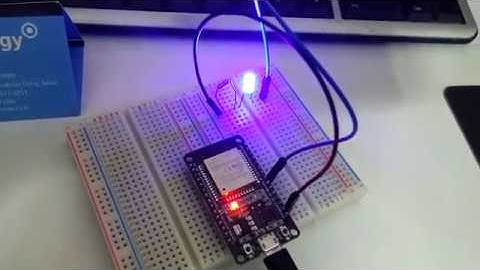 DOIT ESP32 개발보드 (BLE+WiFi) 로 WIFI를 사용해서 웹으로 LED 제어해 보기