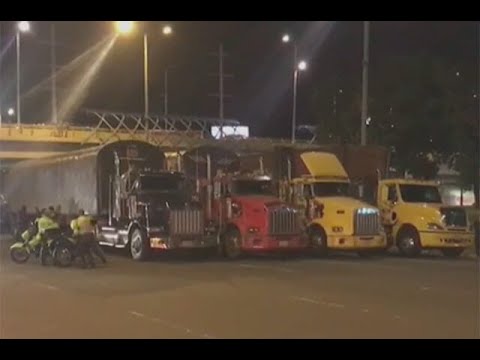 Camiones estacionados en el portal norte no estaban apoyando el paro nacional, según autoridades