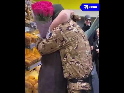 Нагрянул к матери