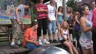 Polish Stupid Children Jackass Wiele 2009 - Skok na jaja Crash dick