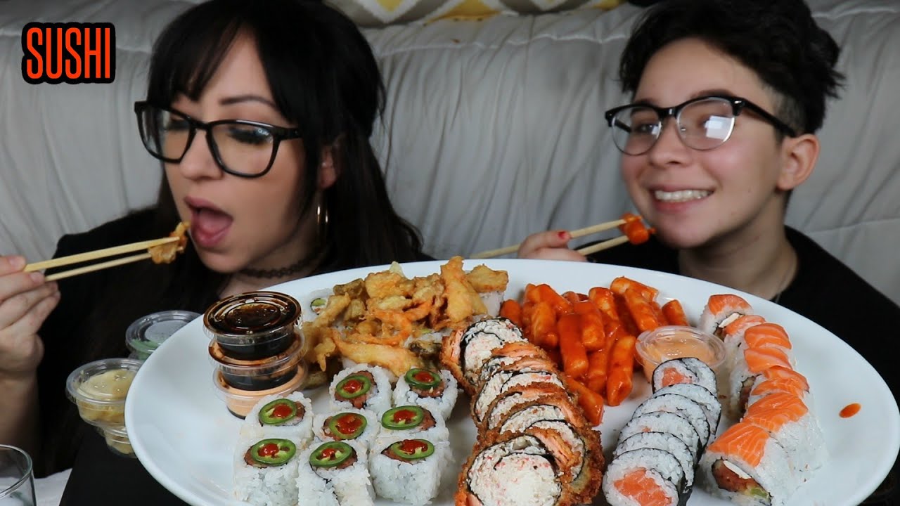 SUSHI AND SPICY RICE CAKES MUKBANG | EATING SHOW