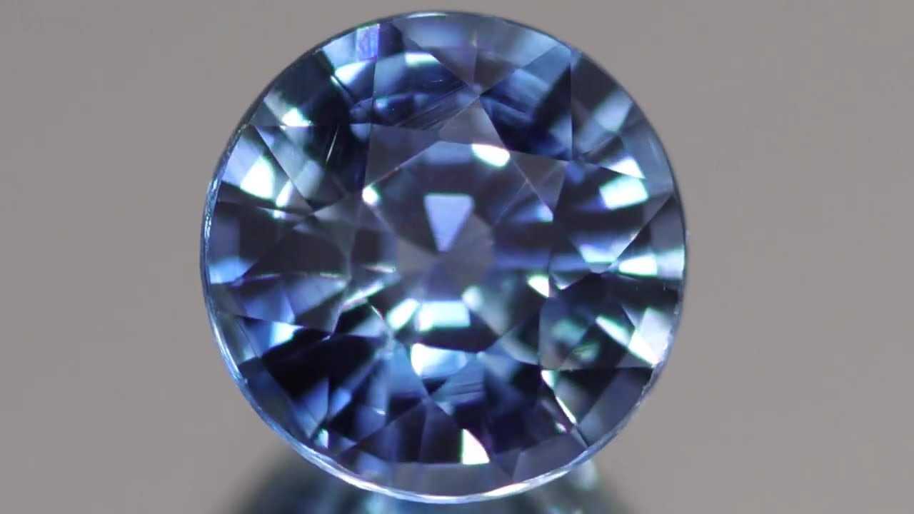 天然サファイア 0.71ct 【非加熱・ブルー】 マダガスカル