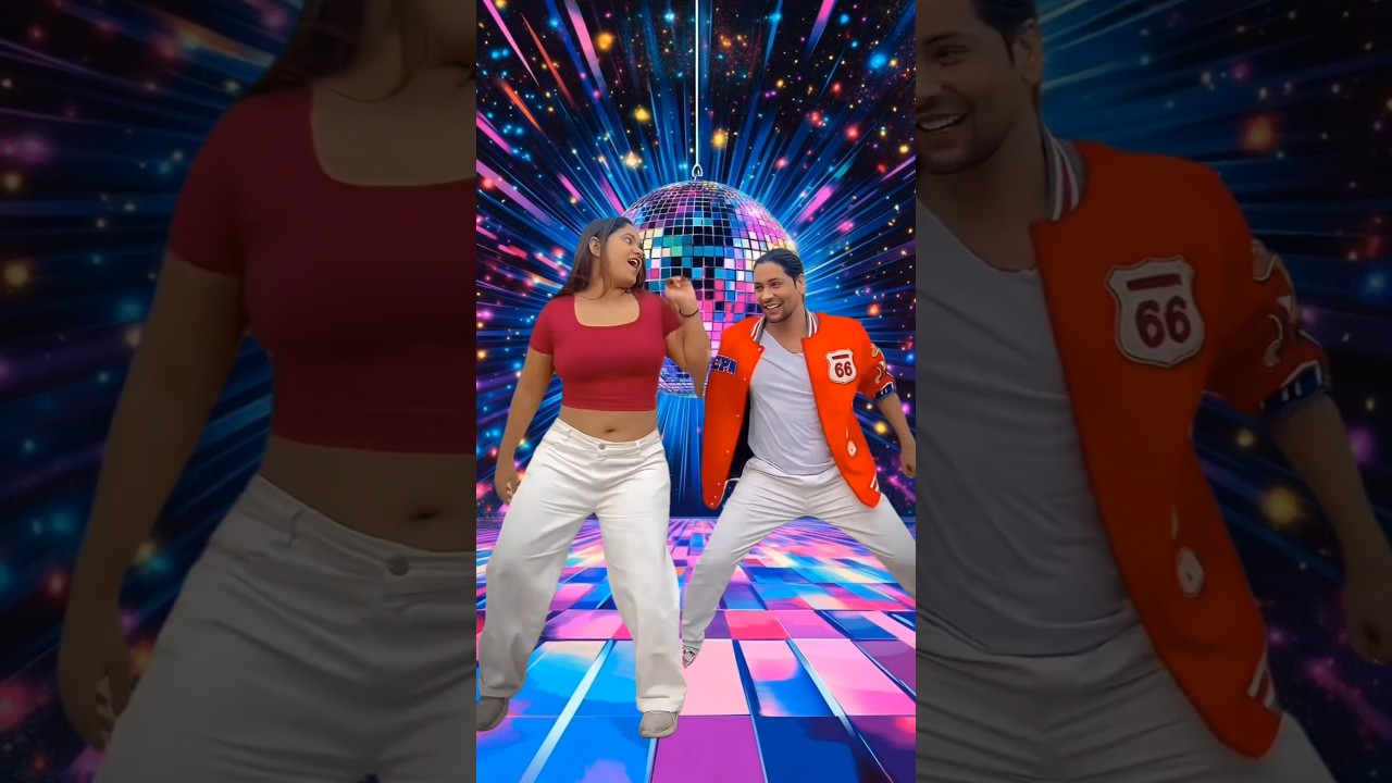 Ladki Ka Gajab Ka Stage Par Dance 