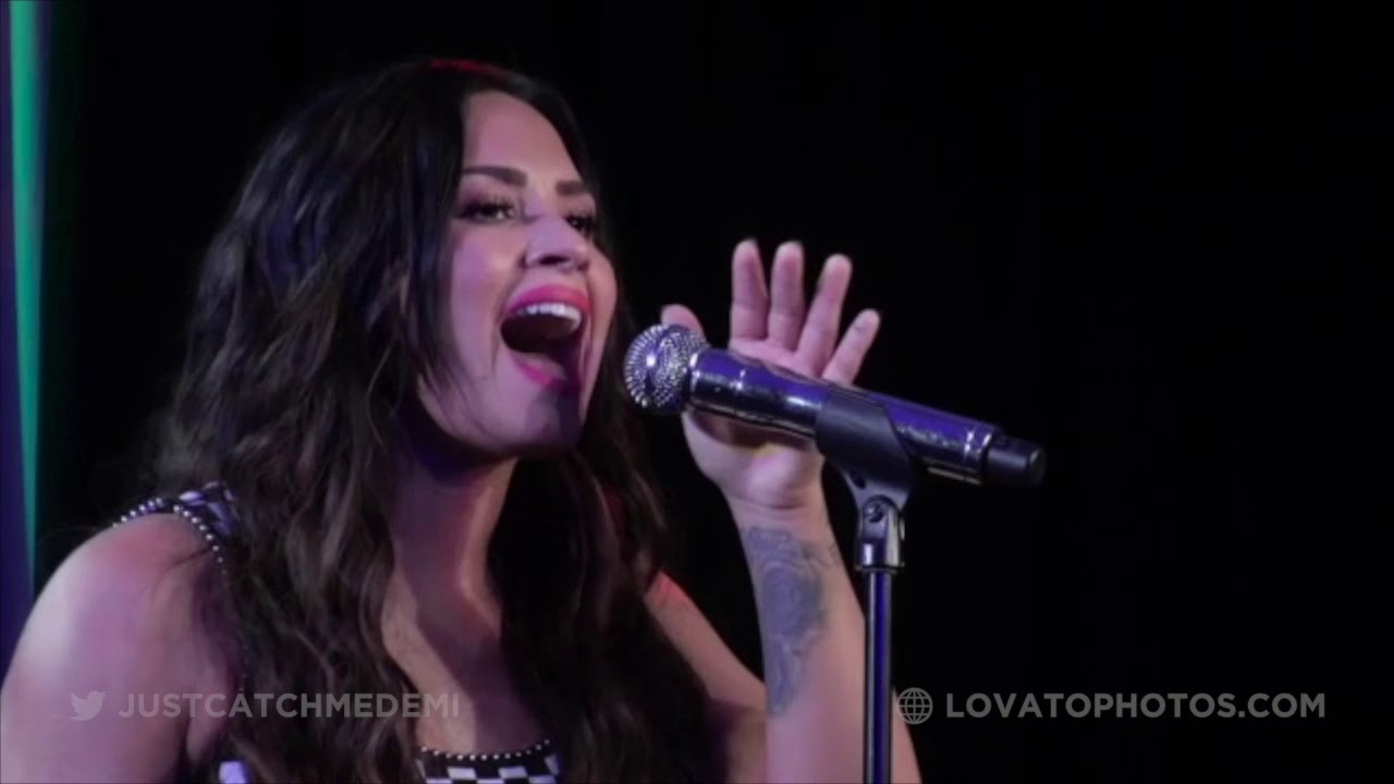 Demi Lovato Sorry Not Sorry Live At Radio Show S Music Mimosas September 8 17 Youtube Demi Lovato Sorry Not Sorry Live At Radio Show S Music Mimosas September 8 17 Youtube