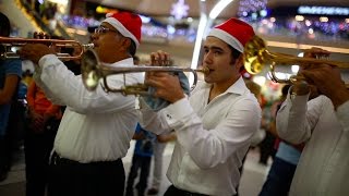 Video thumbnail of "Flashmob Navideño #GranCiudad"