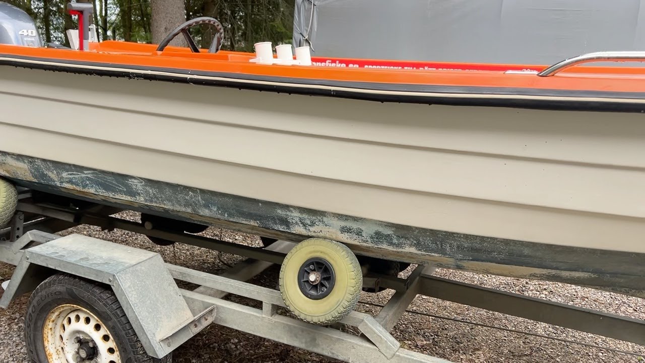 Köp Motorbåt Uttern 495 med Yamaha 40 fourstroke på Klaravik