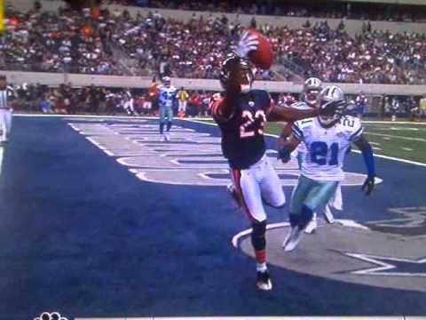 Devin Hester Sick One Handed Catch for Touch Down NFL