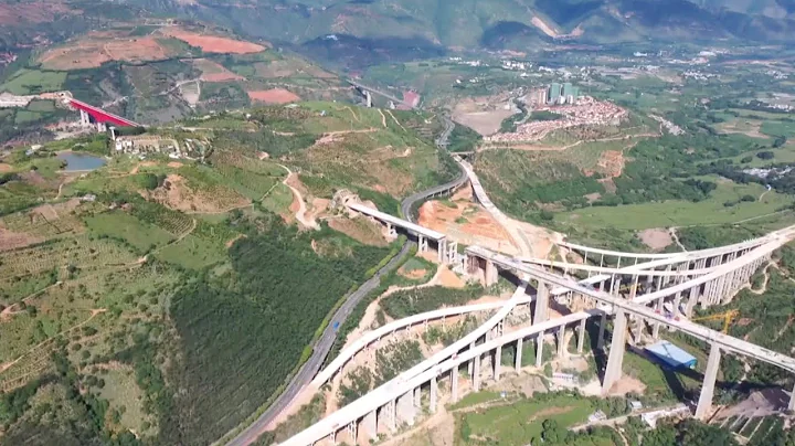 China-Laos Railway completes construction of 17.5-km-long tunnel - DayDayNews