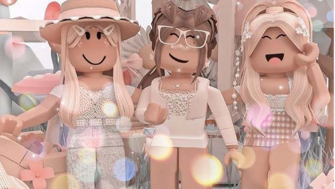 Ids de roupas femininas chiques para bloxburg 💜😉(isso ta chique