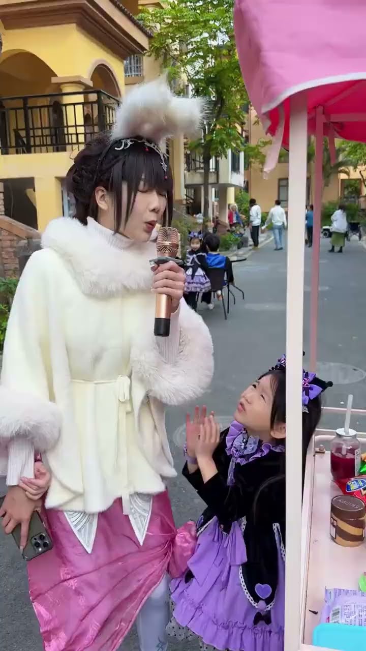 【斗罗大陆】小coco随地撒尿被小舞威胁了？ #斗罗大陆#唐舞桐#小舞#唐三#APT
