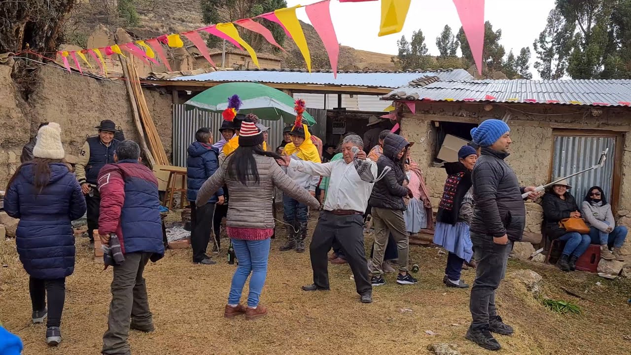 SUPER SONIDO DEL PERU - Huaylash antiguo en Huacán 