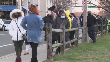 Long covid test lines in Arlington