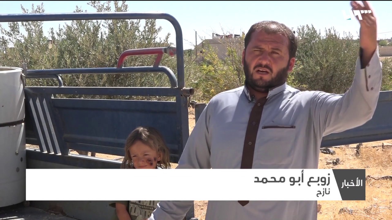 خروقات النظام لوقف إطلاق النار يجبر الأهالي على ترحيل أثاثهم في ريف إدلب