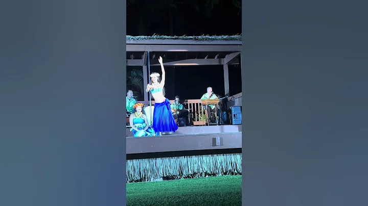 Maui Nui Luau at Sheraton Black Rock Maui Oct 2025 hula