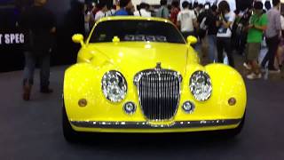 Custom Mitsuoka Himiko @ Super Import Nights 2012