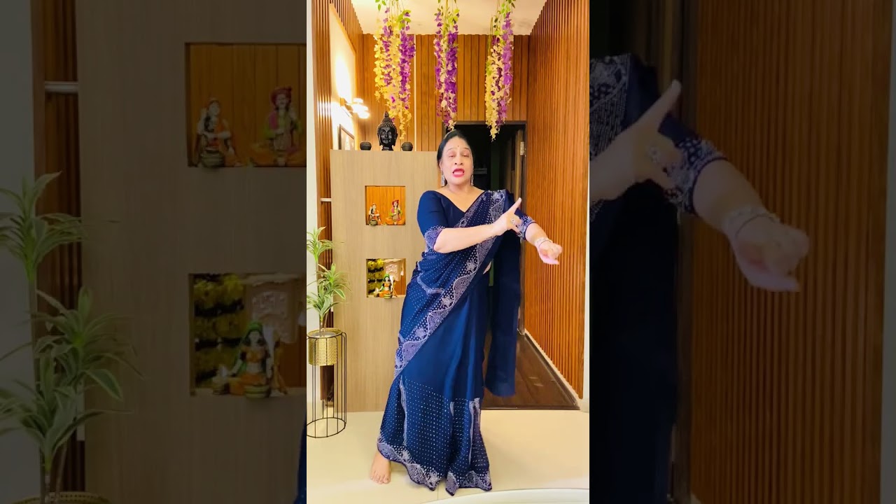 मेरी बाहों से निकल के